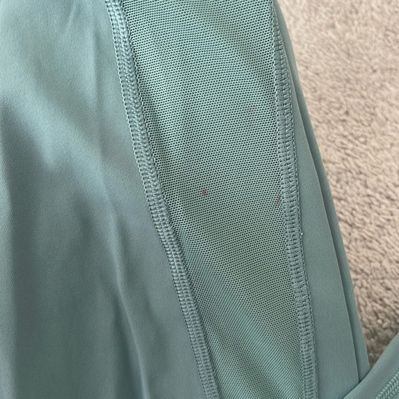 Lululemon Train Times 7/8 Legging 25” - Picture 5 of 6